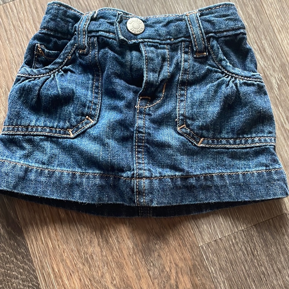 4/$20 Girls Baby Gap Jean Skirt Sz 3-6 mth